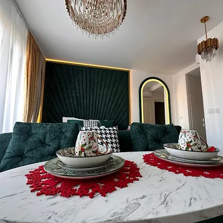 Beldorado - Waterfront Luxury Amber