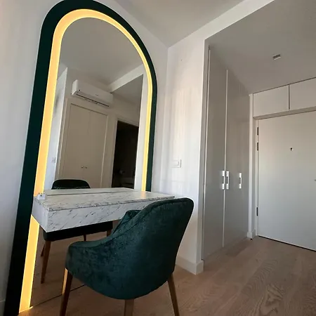 Beldorado - Waterfront Luxury Amber Belgrade