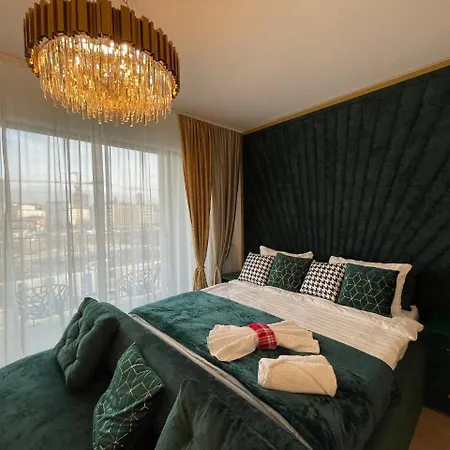 Beldorado - Waterfront Luxury Amber Διαμέρισμα